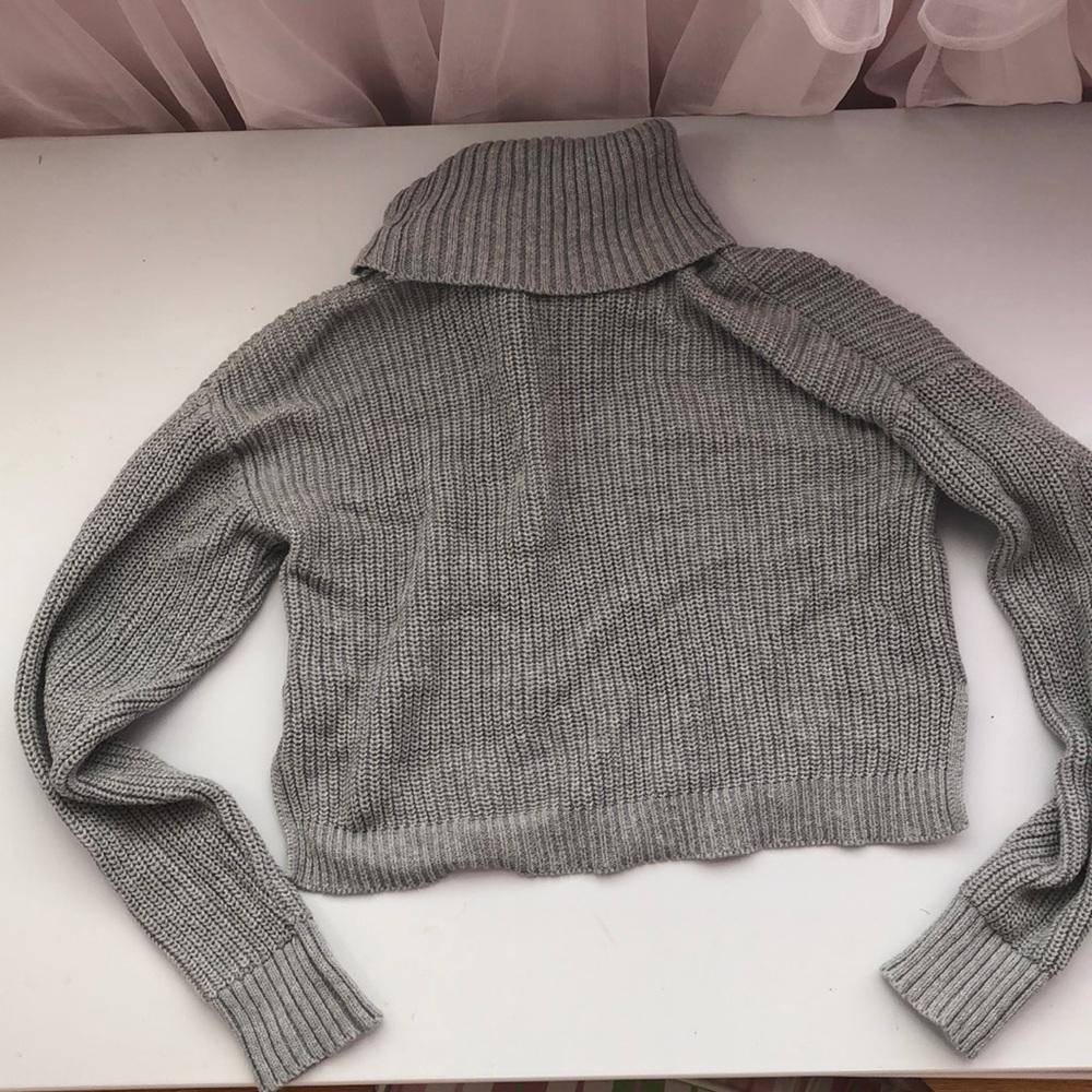 Cropped Sweater